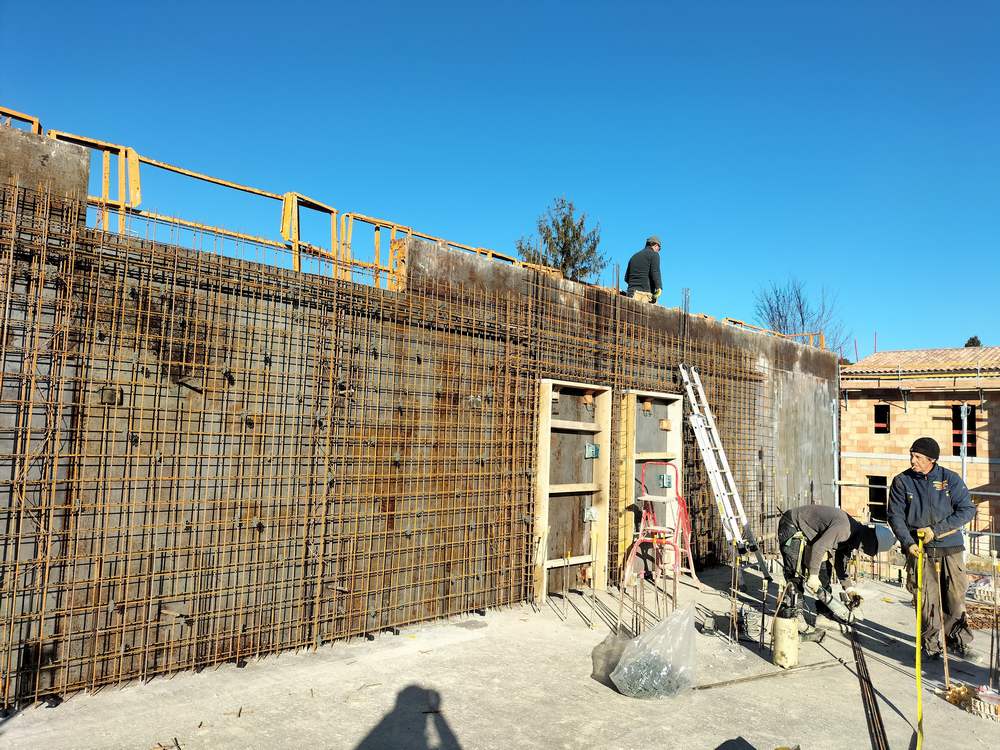 Chantier Samaria Pierrevert coffrage murs refends